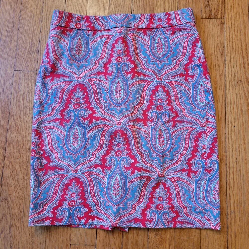J Crew 2 Pencil‎ Skirt Career Office Professional Red Paisley Back Slit